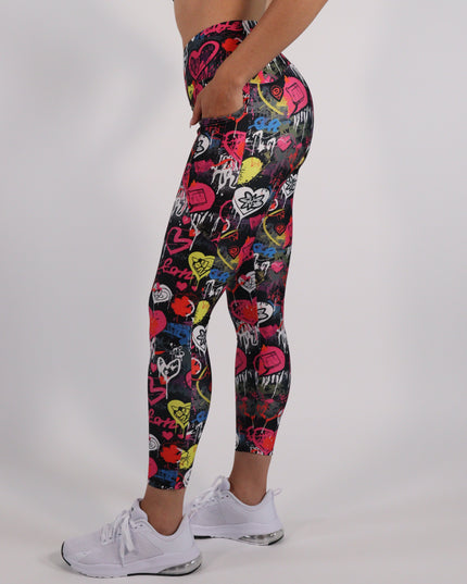 CARBONITE HEARTS GRAFFITI HIGH-WAISTED LEGGINGS (Pockets)