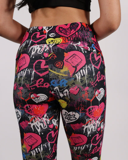 CARBONITE HEARTS GRAFFITI HIGH-WAISTED LEGGINGS (Pockets)