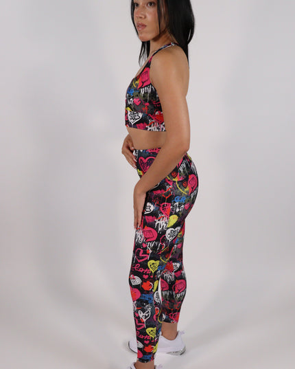 CARBONITE HEARTS GRAFFITI HIGH-WAISTED LEGGINGS (Pockets)