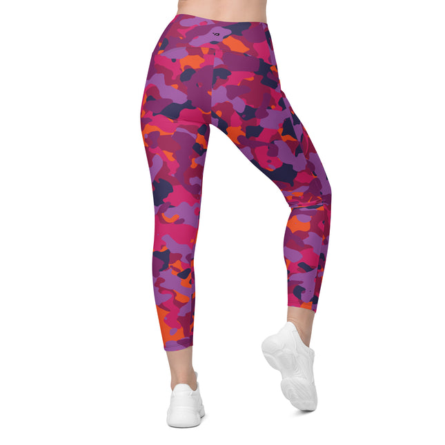 Leggings de cintura alta con estampado de camuflaje magenta (bolsillos)