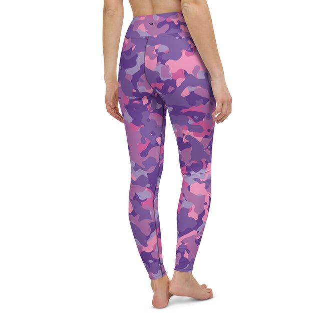 Leggings de cintura alta con estampado de camuflaje Plum Paradise 