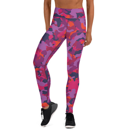 Leggings de cintura alta con estampado de camuflaje magenta