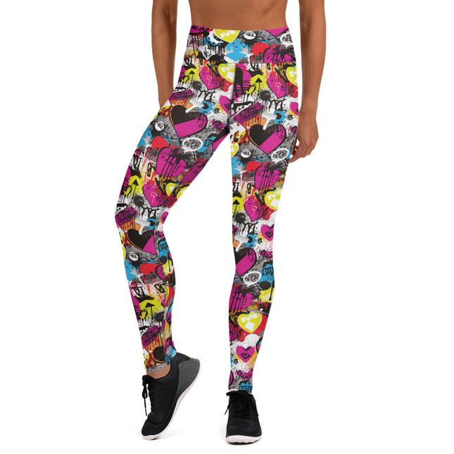 Magenta Hearts Graffiti High-Waisted Leggings