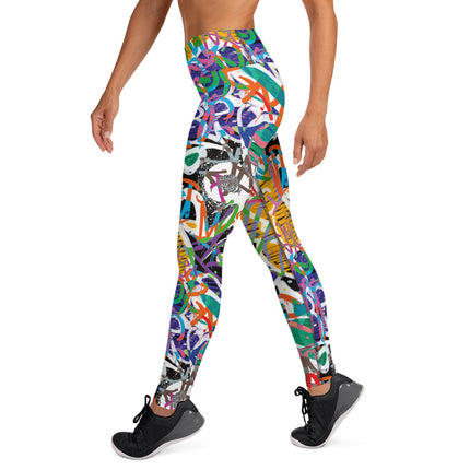 Leggings de cintura alta con grafiti de Kaleido