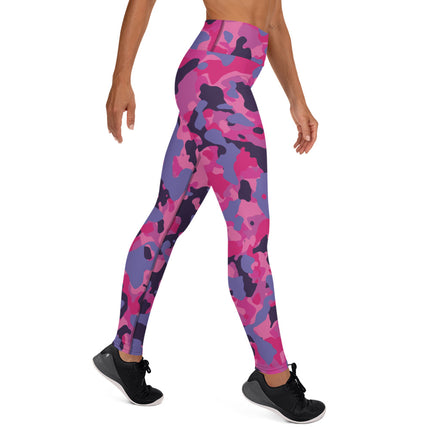 Leggings de cintura alta con estampado de camuflaje en color obsidiana rosa