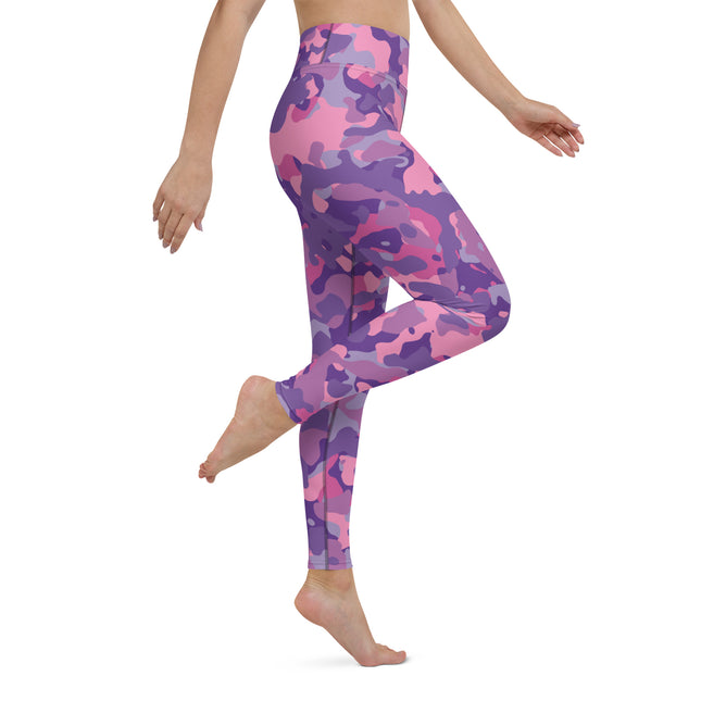 Leggings de cintura alta con estampado de camuflaje Plum Paradise 