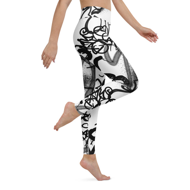 Leggings de cintura alta con grafiti monocromático